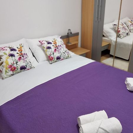 Apartment Savic Starigrad Paklenica Exteriör bild