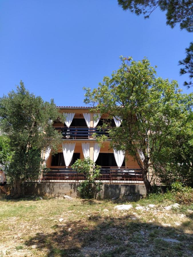 Apartment Savic Starigrad Paklenica Exteriör bild
