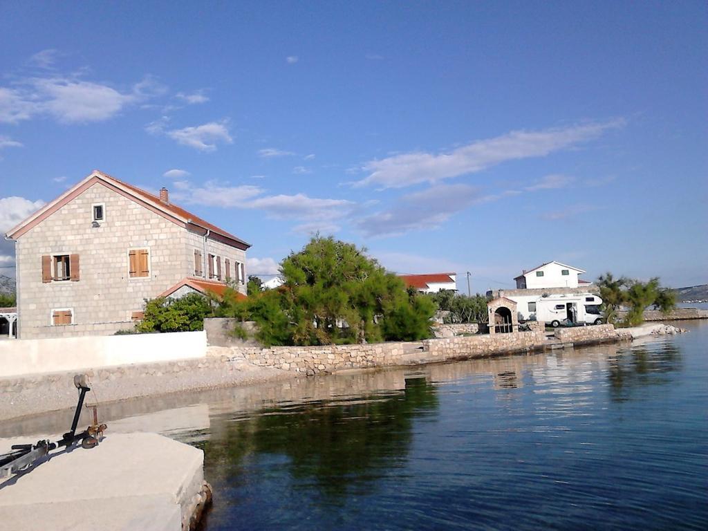Apartment Savic Starigrad Paklenica Exteriör bild